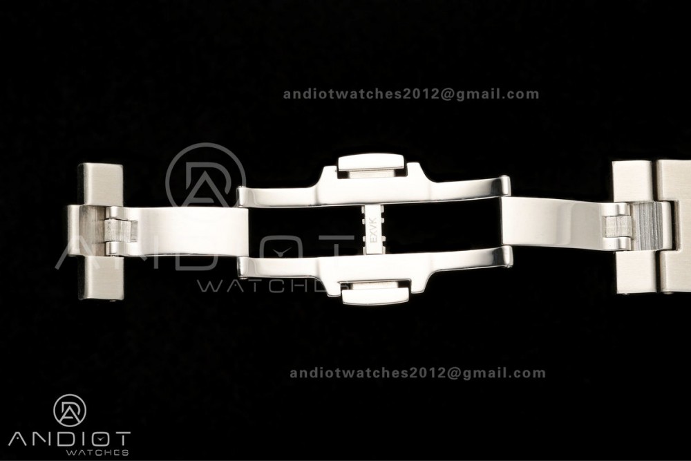 Overseas Tourbillon SS ANTF Best Edition Blue Dial on SS Bracelet — photo 19
