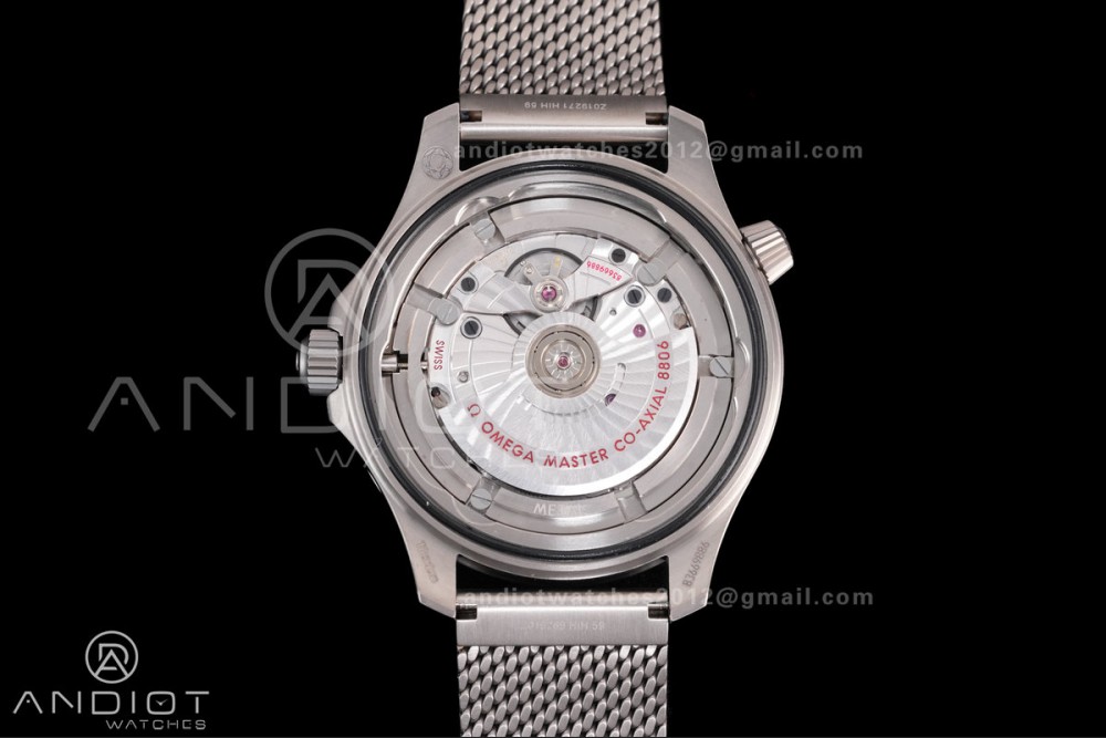 Seamaster 300 "No Time to Die" Limited Edition VSF NTTD 1:1 Best Edition on Titanium Mesh Bracelet SA8806 Super Clone V7 — photo 9