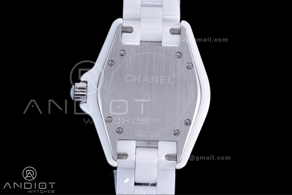 J12 33mm HTF 1:1 Best Edition White Korea Ceramic White Dial Diamond Markers on Bracelet Swiss Quartz — photo 6