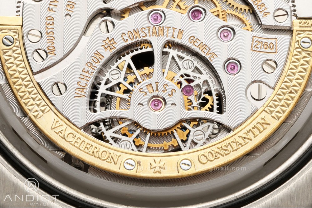 Overseas Tourbillon SS ANTF Best Edition Blue Dial on SS Bracelet — photo 10