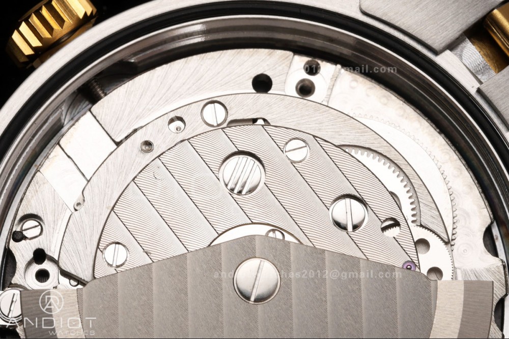 Black Bay One 41 SS/YG HTF 1:1 Best Edition Silver Diamonds Dial on SS/YG Bracelet A26J — photo 14