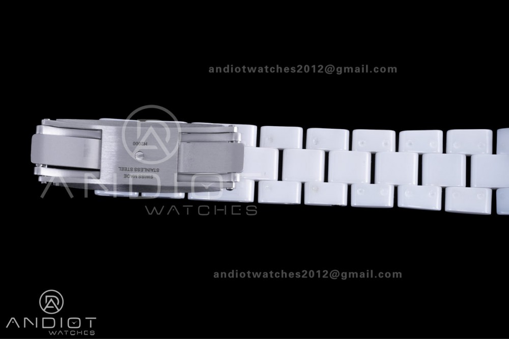 J12 33mm HTF 1:1 Best Edition White Korea Ceramic Cream Diamonds Dial on Bracelet Swiss Quartz — photo 14