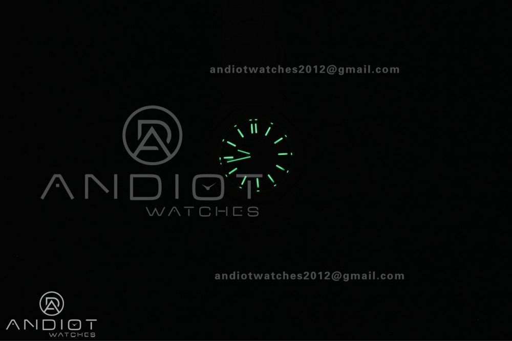 Royal Oak 23mm YG MF 1:1 Best Edition White Dial Diamond Bezel on YG Bracelet Quartz — photo 21