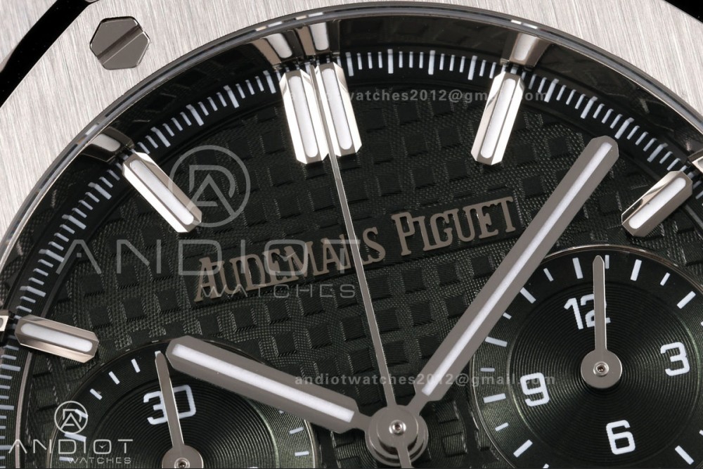 Royal Oak Chrono 26240 SS OCTA 1:1 Best Edition Green Dial on SS Bracelet JH4401 Super Clone (Free Sprung) — photo 4