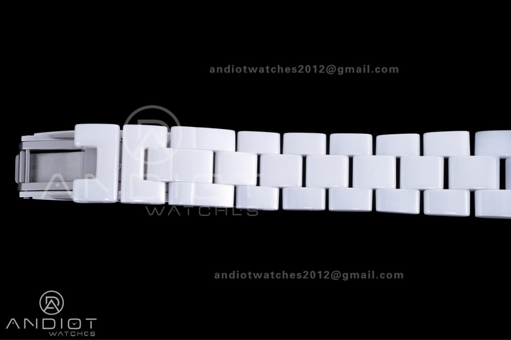 J12 33mm HTF 1:1 Best Edition White Korea Ceramic White Dial Diamond Markers on Bracelet Swiss Quartz — photo 13