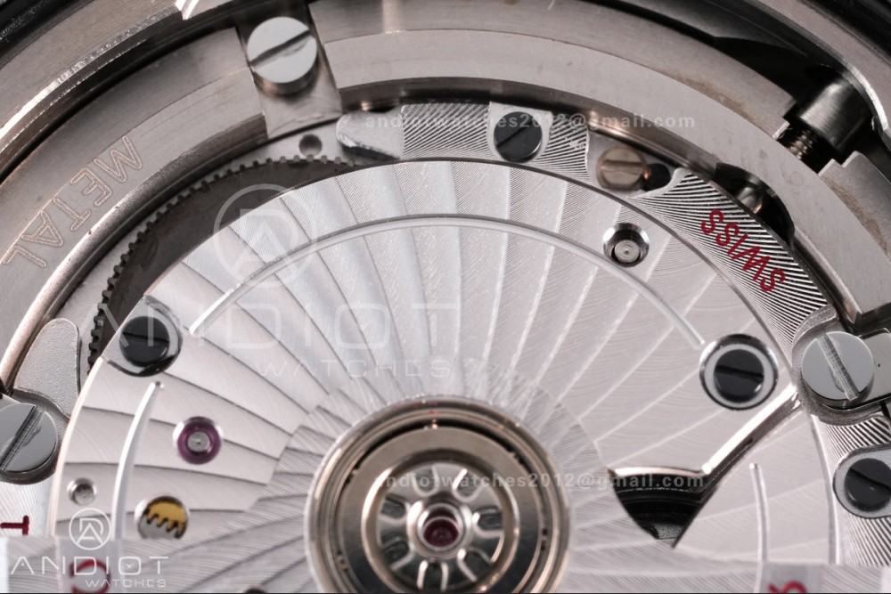 Seamaster 300 "No Time to Die" Limited Edition VSF NTTD 1:1 Best Edition on Titanium Mesh Bracelet SA8806 Super Clone V7 — photo 12