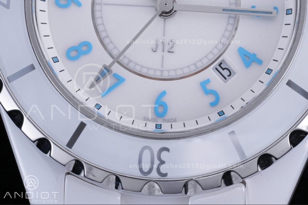 J12 33mm HTF 1:1 Best Edition White Korea Ceramic White Dial Blue Markers on Bracelet Swiss Quartz — photo 4