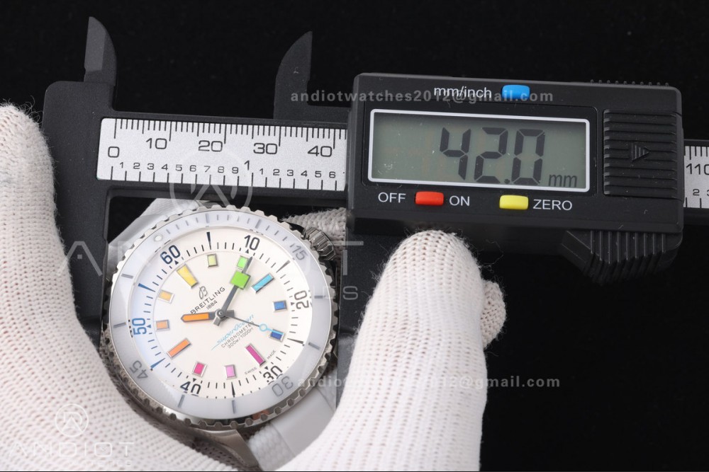 SuperOcean Automatic 42 SS BLF 1:1 Best Edition White Rainbow Dial on White Rubber Strap A2824 — photo 23
