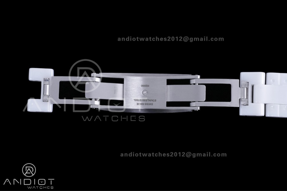 J12 33mm HTF 1:1 Best Edition White Korea Ceramic White Dial Black Markers on Bracelet Swiss Quartz — photo 16