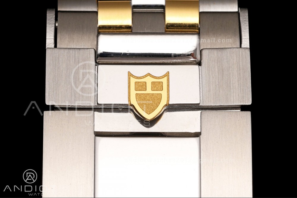 Black Bay One 41 SS/YG HTF 1:1 Best Edition Silver Diamonds Dial on SS/YG Bracelet A26J — photo 18