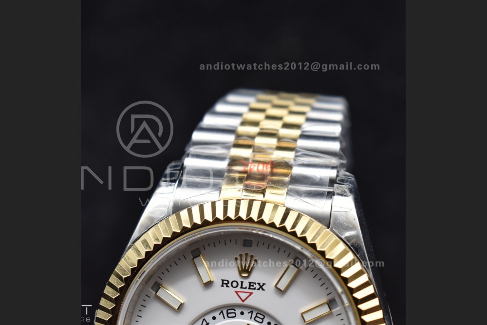 Skydweller SS/YG Noob Best Edition White Dial On SS/YG Bracelet A23J — photo 5