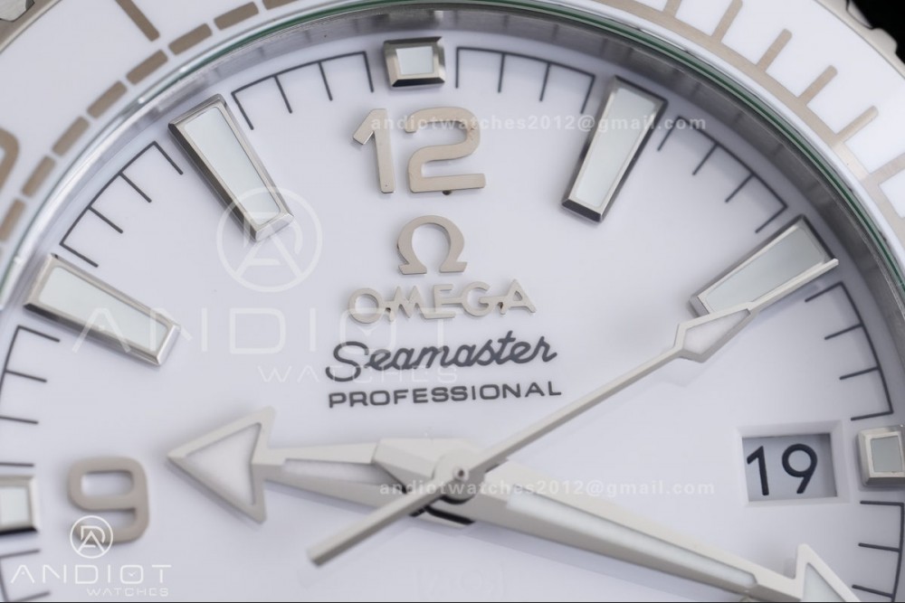 Planet Ocean 39.5mm White Ceramic Bezel SS VSF 1:1 Best Edition White Dial On White Rubber Strap Super Clone Asian 8800 — photo 3