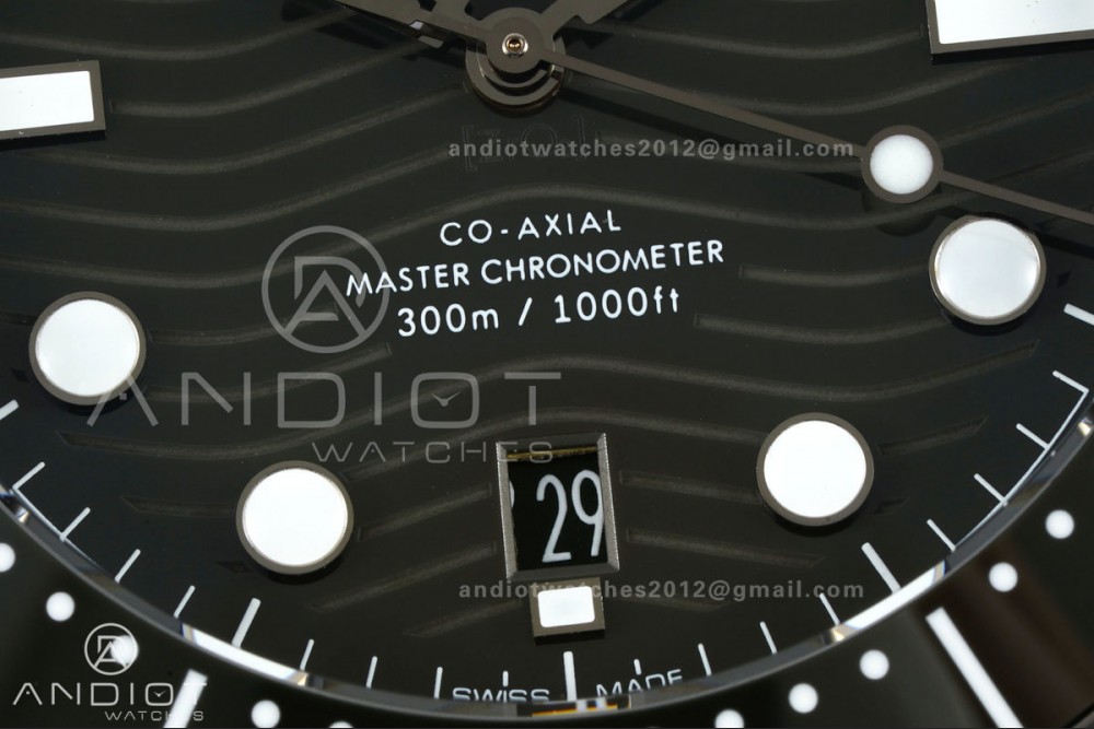 Seamaster Diver 300M SS ORF 1:1 Best Edition Green Ceramic Green Dial on SS Bracelet OR8800 Super Clone — photo 4
