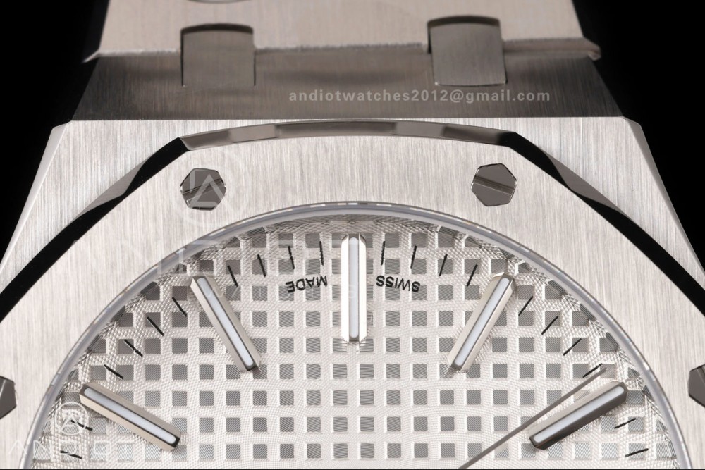 Royal Oak 15510 SS OCTA 1:1 Best Edition White Dial on SS Bracelet JH4302 Super Clone (Free Sprung) — photo 7