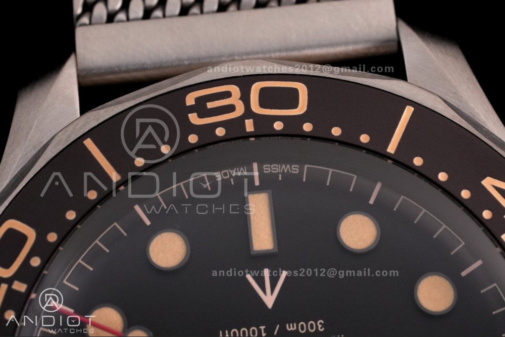 Seamaster 300 "No Time to Die" Limited Edition VSF NTTD 1:1 Best Edition on Titanium Mesh Bracelet SA8806 Super Clone V7 — photo 6
