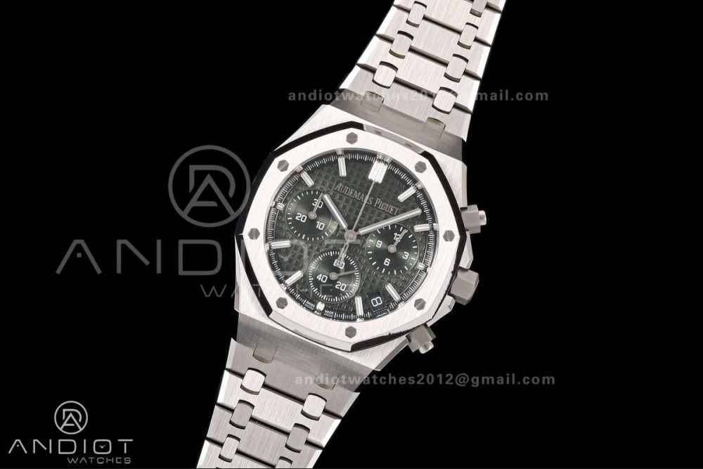 Royal Oak Chrono 26240 SS OCTA 1:1 Best Edition Green Dial on SS Bracelet JH4401 Super Clone (Free Sprung) — photo 2