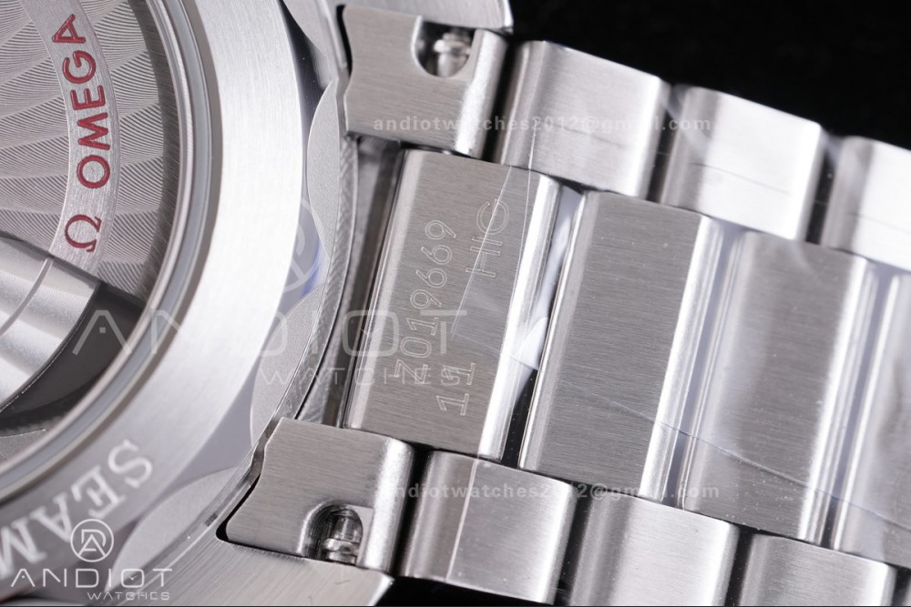 Aqua Terra 150M Master 38mm SS VSF Rail Master 1:1 Best Edition Gray Ombre Dial On SS Bracelet Super Clone A8800 — photo 17