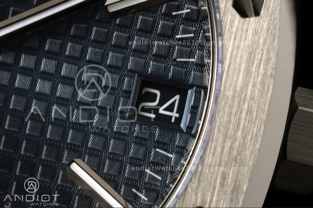 Royal Oak 41mm 15510 SS VSF 1:1 Best Edition Blue Textured Dial on SS Bracelet DD4302 Super Clone — photo 5