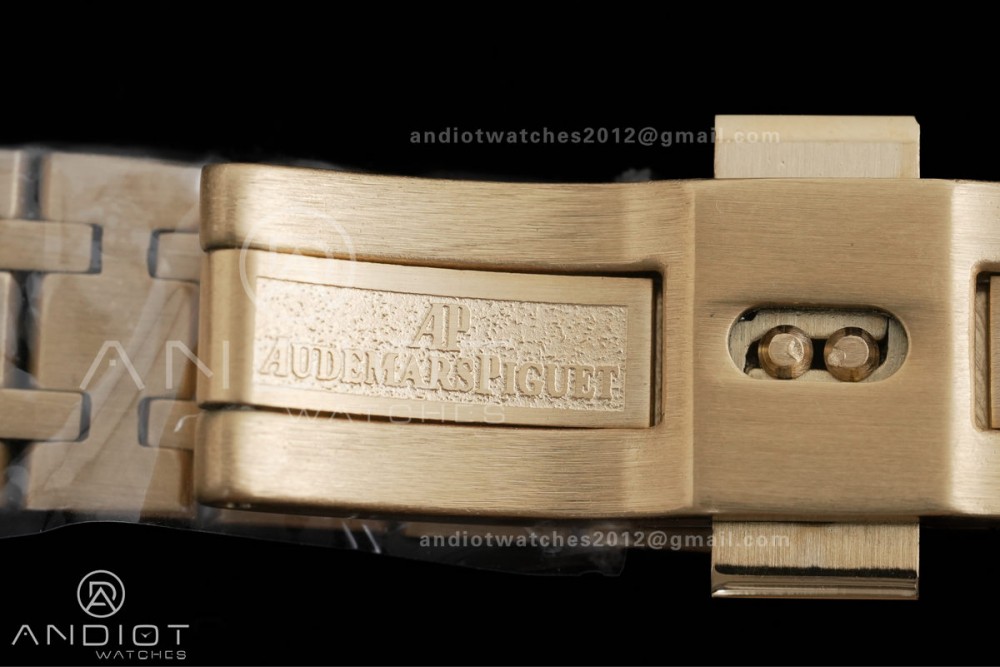 Royal Oak 23mm YG MF 1:1 Best Edition White Dial Diamond Bezel on YG Bracelet Quartz — photo 17