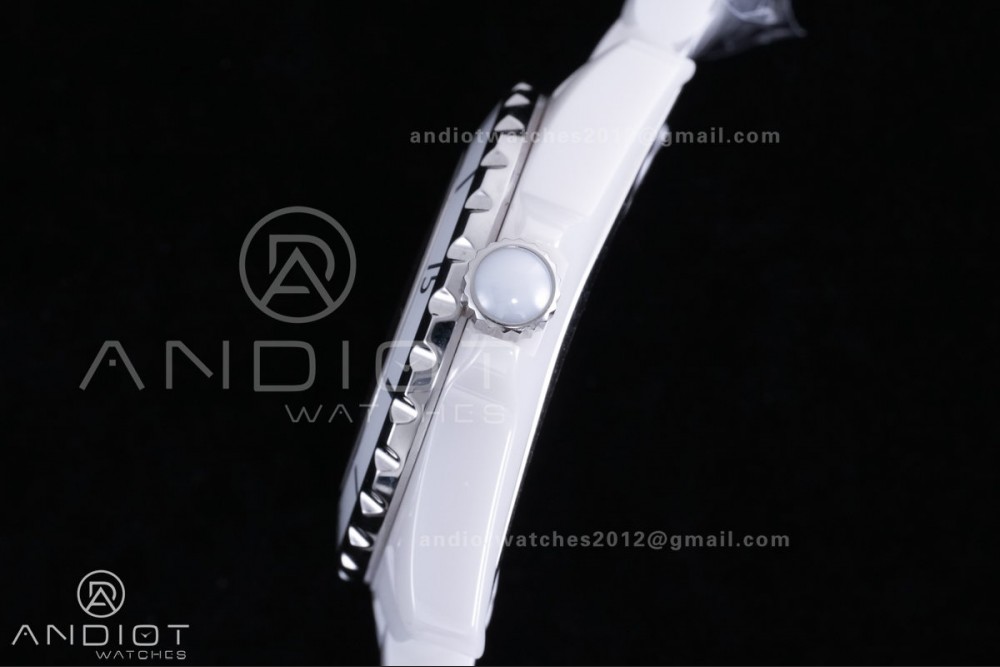 J12 33mm HTF 1:1 Best Edition White Korea Ceramic White MOP Dial on Bracelet ETA Quartz — photo 11