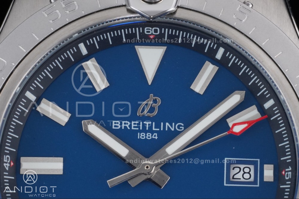 Avenger Chronometer 42mm SS BLSF 1:1 Best Version Blue Dial On SS Bracelet A2824 — photo 5
