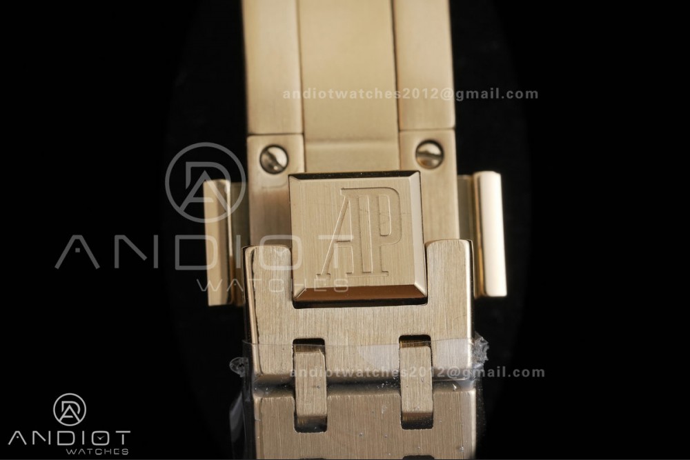 Royal Oak 23mm YG MF 1:1 Best Edition White Dial Diamond Bezel on YG Bracelet Quartz — photo 16