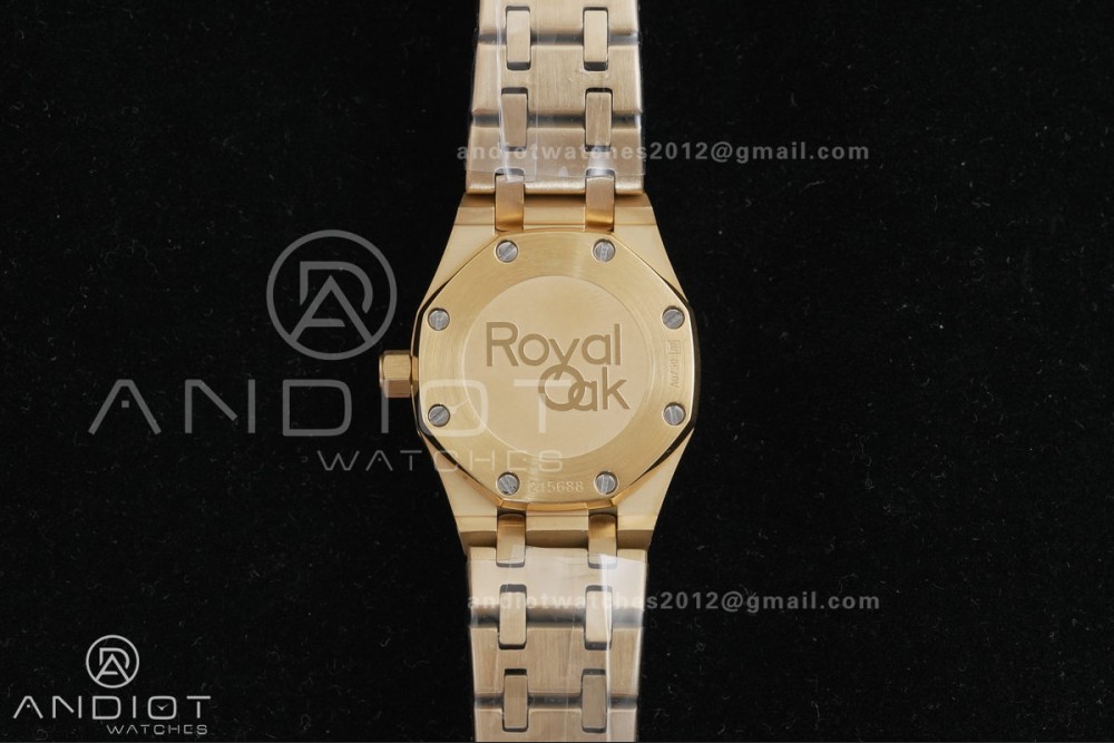 Royal Oak 23mm YG MF 1:1 Best Edition White Dial Diamond Bezel on YG Bracelet Quartz — photo 6