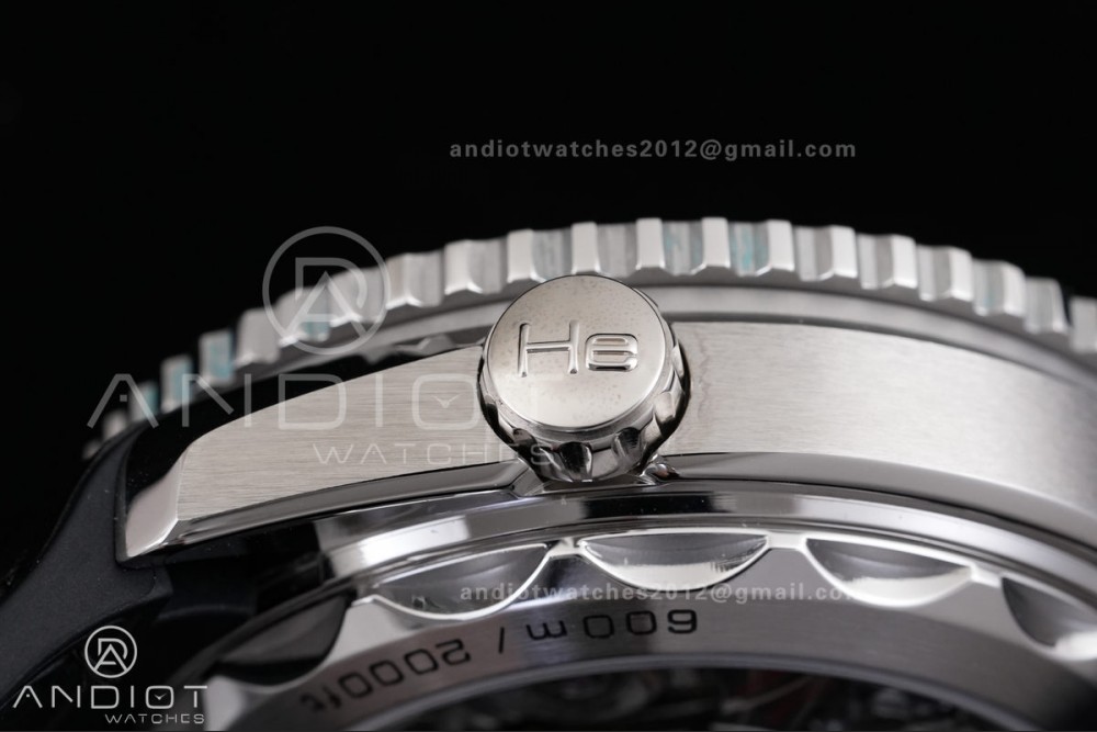Planet Ocean 600M Chrono SS N1F 1:1 Best Edition Black Dial on Black Rubber Strap A9900 — photo 14
