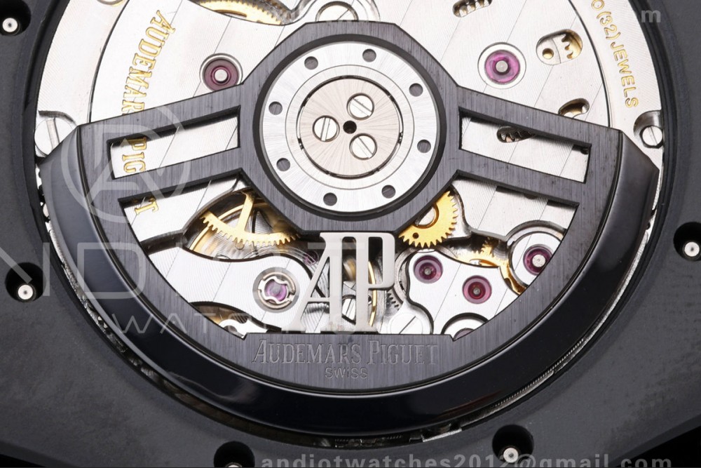 Royal Oak 41mm 15500 Black Ceramic ZF Black Dial on Black Ceramic Bracelet SA4302 Super Clone (Free Sprung) — photo 11