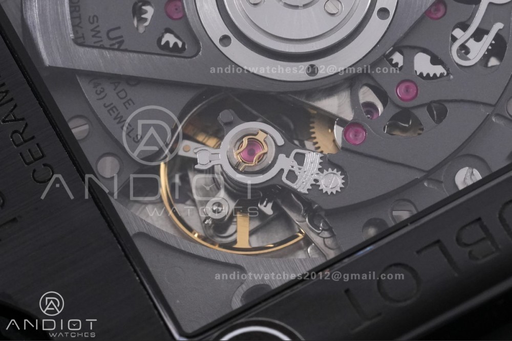 Square Bang Unico Black Ceramic BBF 1:1 Best Edition on Rubber Strap A1280 — photo 6