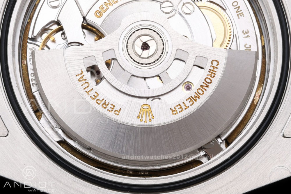 Explorer II 42mm 226570 904L SS Gold Maker 1:1 Best Edition White Dial on Bracelet JH3285-2 (Free Sprung) — photo 11
