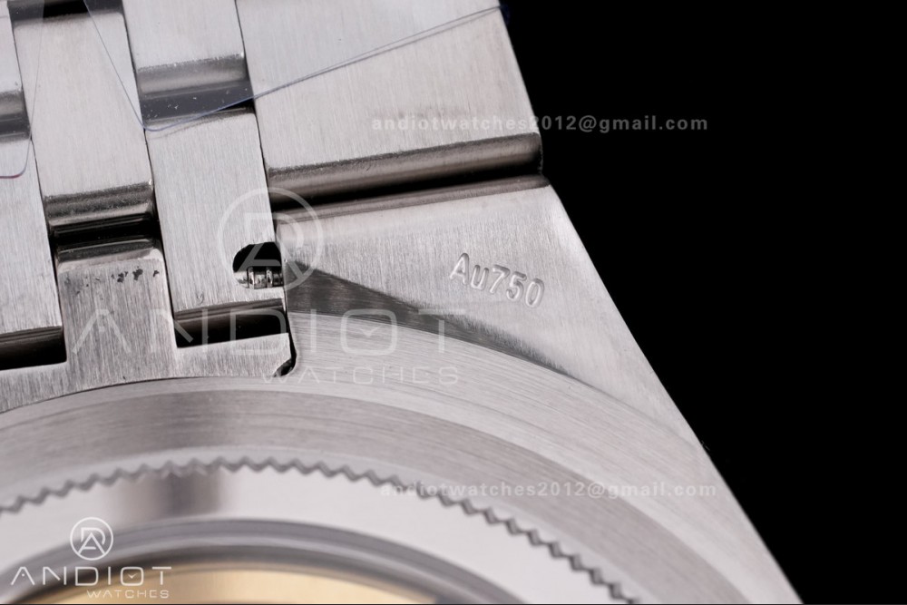 Land Dweller 127336 SS ESF Ice Blue Dial On SS Bracelet A7135 — photo 12