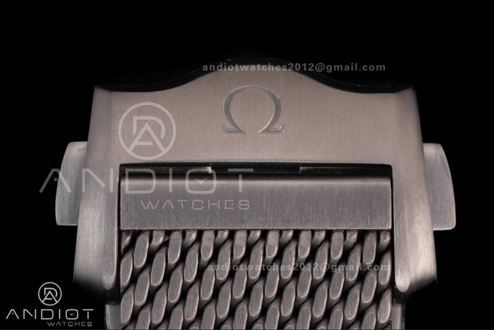 Seamaster 300 "No Time to Die" Limited Edition VSF NTTD 1:1 Best Edition on Titanium Mesh Bracelet SA8806 Super Clone V7 — photo 26