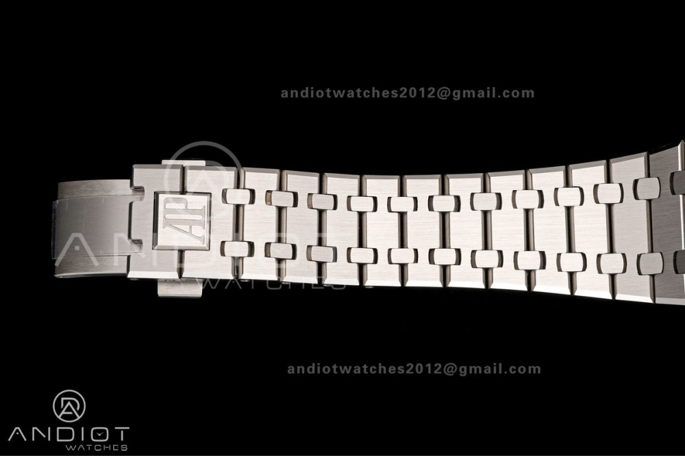 Royal Oak 15510 SS OCTA 1:1 Best Edition White Dial on SS Bracelet JH4302 Super Clone (Free Sprung) — photo 16