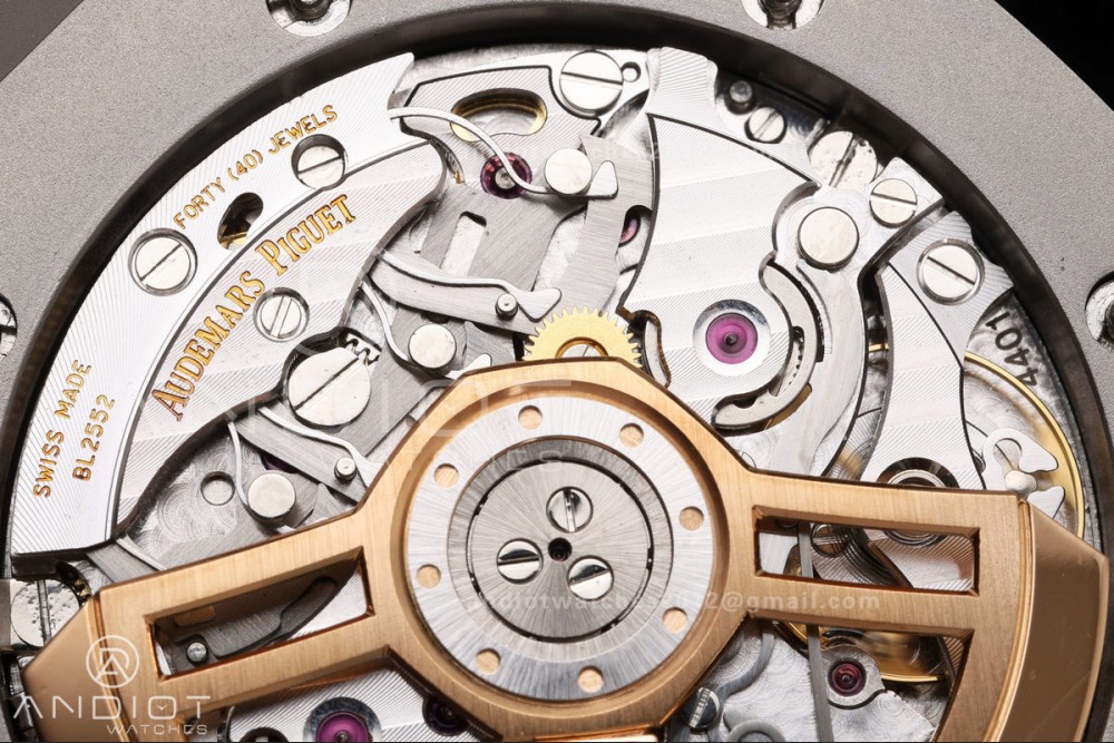 Royal Oak Chrono 26240 SS OCTA 1:1 Best Edition Green Dial on SS Bracelet JH4401 Super Clone (Free Sprung) — photo 13