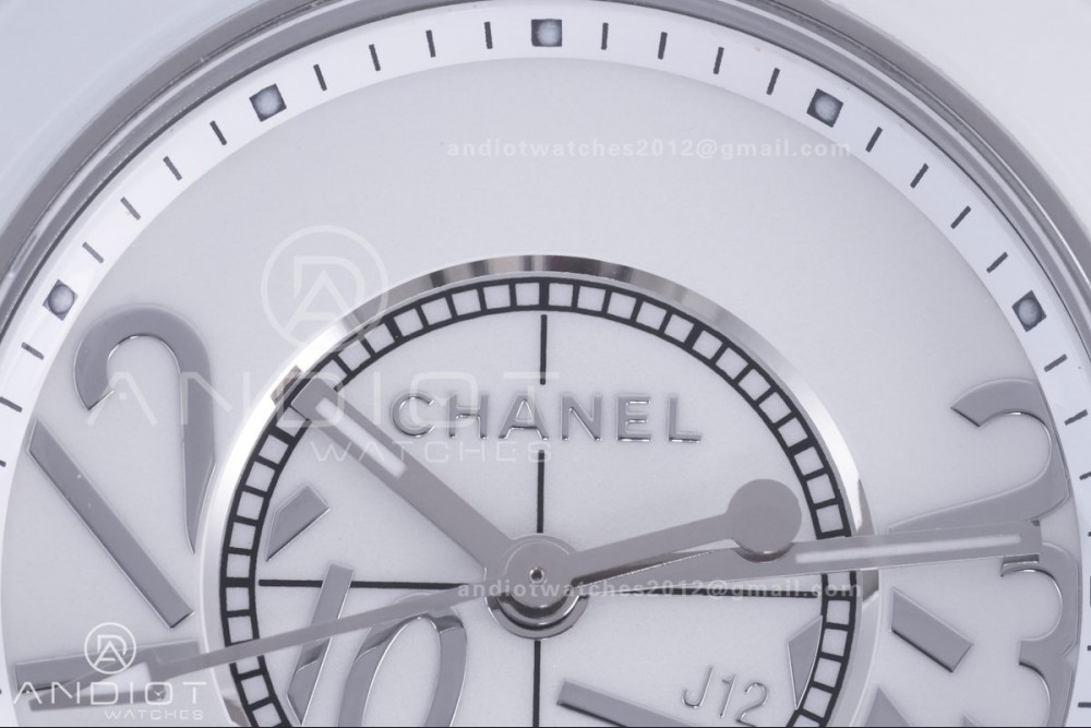 J12 33mm HTF 1:1 Best Edition White Korea Ceramic White Numeral Dial on Bracelet Swiss Quartz — photo 3