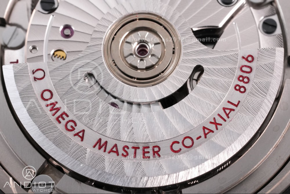 Seamaster 300 "No Time to Die" Limited Edition VSF NTTD 1:1 Best Edition on Titanium Mesh Bracelet SA8806 Super Clone V7 — photo 13