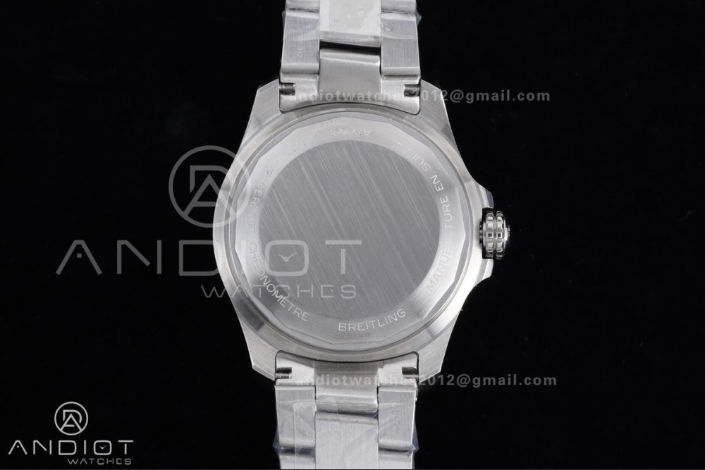 Avenger Chronometer 42mm SS BLSF 1:1 Best Version Black Dial On SS Bracelet A2824 — photo 6