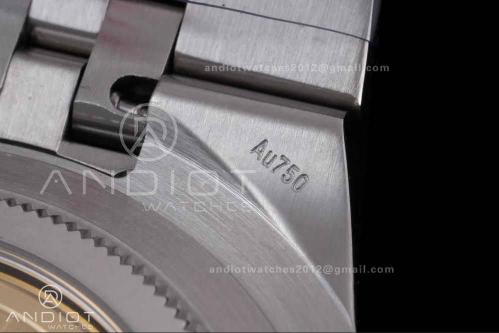 Land Dweller 127336 SS ESF Ice Blue Dial On SS Bracelet A7135 — photo 13
