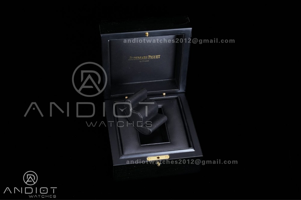 Audemars Piguet Box Set — photo 5