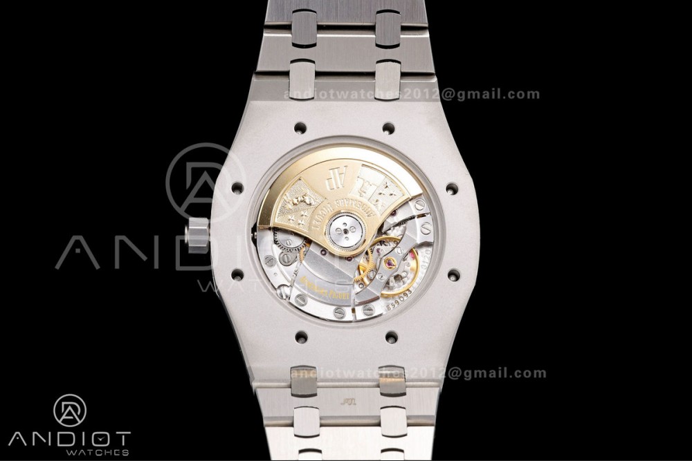 Royal Oak 39mm 15300 SS ZF 1:1 Best Edition White Textured Dial on SS Bracelet SA3120 Super Clone — photo 10