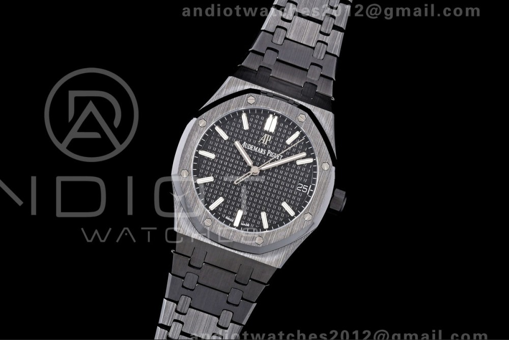 Royal Oak 41mm 15500 Black Ceramic ZF Black Dial on Black Ceramic Bracelet SA4302 Super Clone (Free Sprung) — photo 2