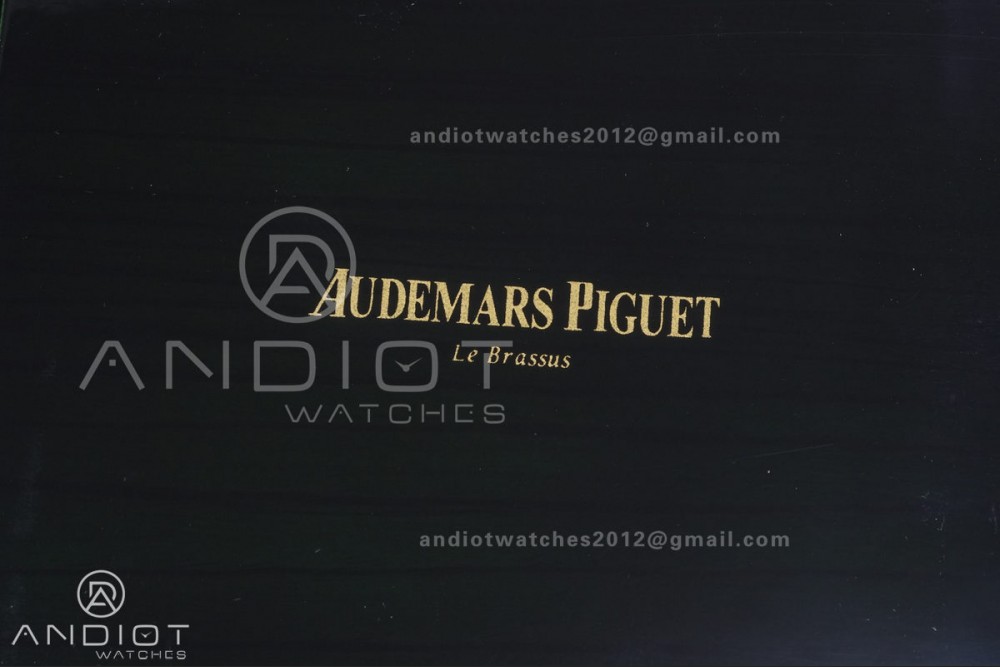 Audemars Piguet Box Set — photo 7