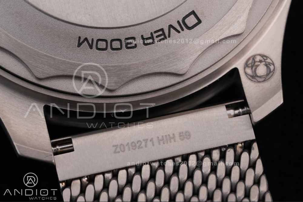 Seamaster 300 "No Time to Die" Limited Edition VSF NTTD 1:1 Best Edition on Titanium Mesh Bracelet SA8806 Super Clone V7 — photo 18