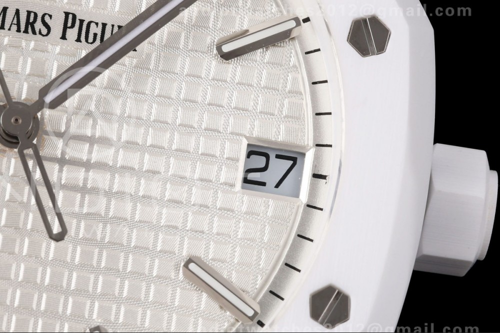 Royal Oak 41mm 15500 White Ceramic ZF White Dial on White Ceramic Bracelet SA4302 Super Clone (Free Sprung) — photo 6